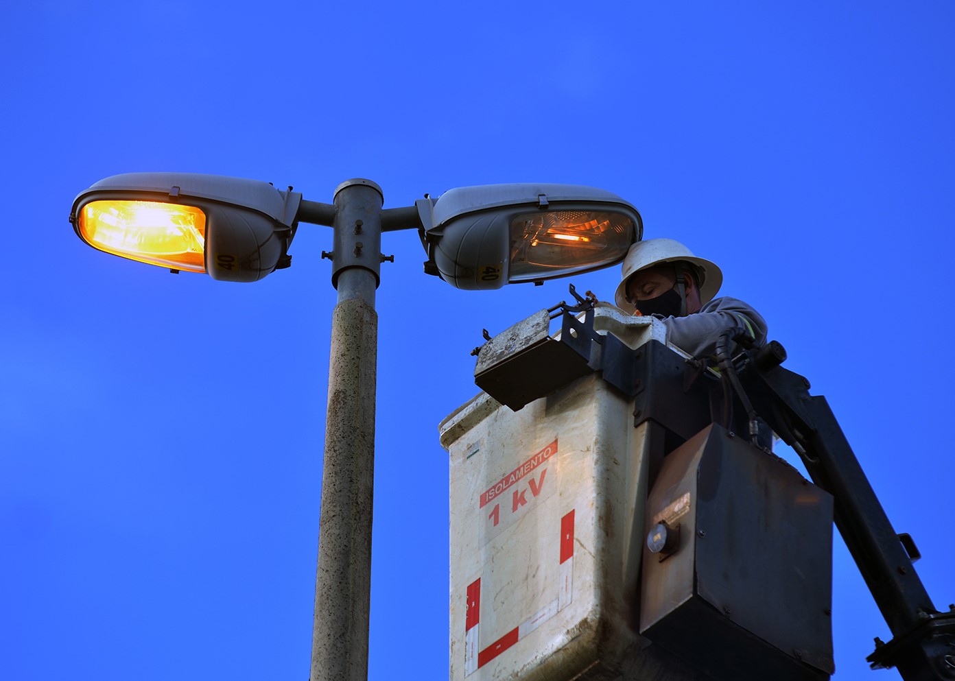 CEB concentra esforços nas manutenções de iluminação pública	