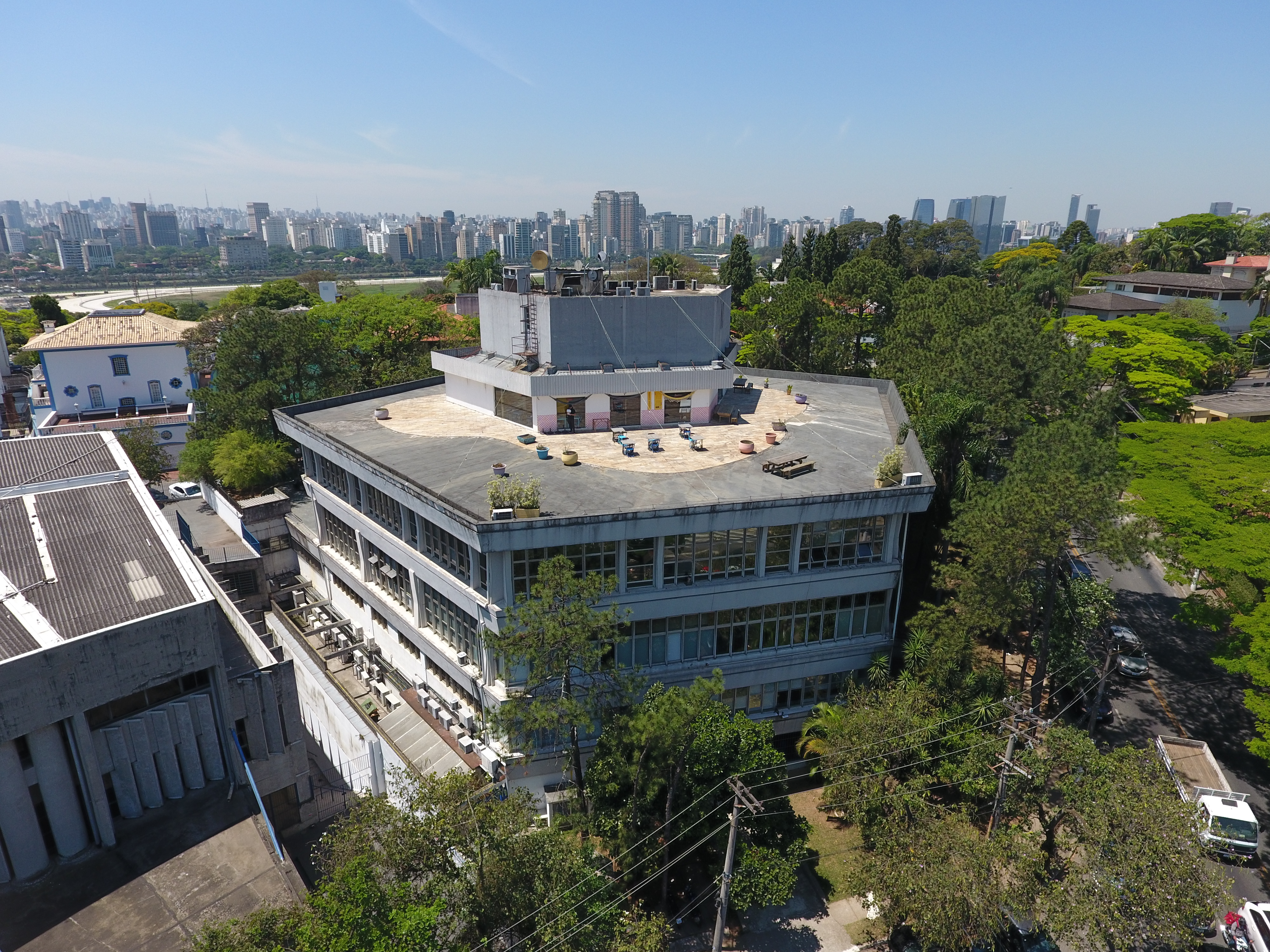 imagem del-castilho-01
