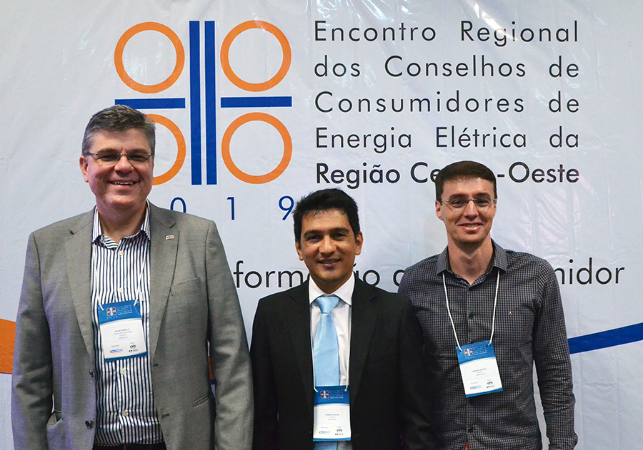 Dalmo Rebello, Diretor de Distribuição da CEB DIS, Adriano Guedes, Gerente de Tarifa da CEB DIS e Marcos Aurélio, Gerente de Qualidade de Energia da CEB DIS 