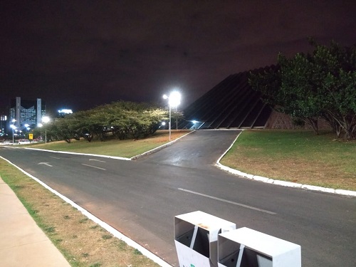 img1