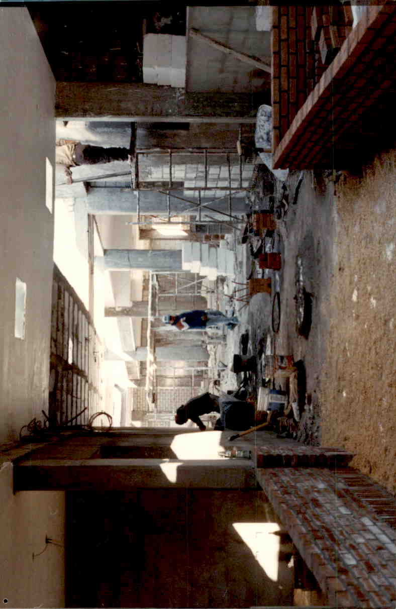 CONSTRUCCIÓN DE OFICINAS GENERALES 1996